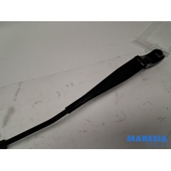 Peugeot - 308 - Front wiper arm