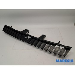 Peugeot - 308 - Rear bumper bracket central