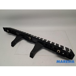 Peugeot - 308 - Rear bumper bracket central