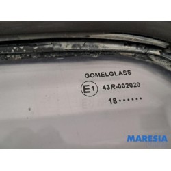 Peugeot - Boxer - Bulkhead window