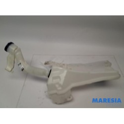 Opel - Corsa - Front windscreen washer reservoir