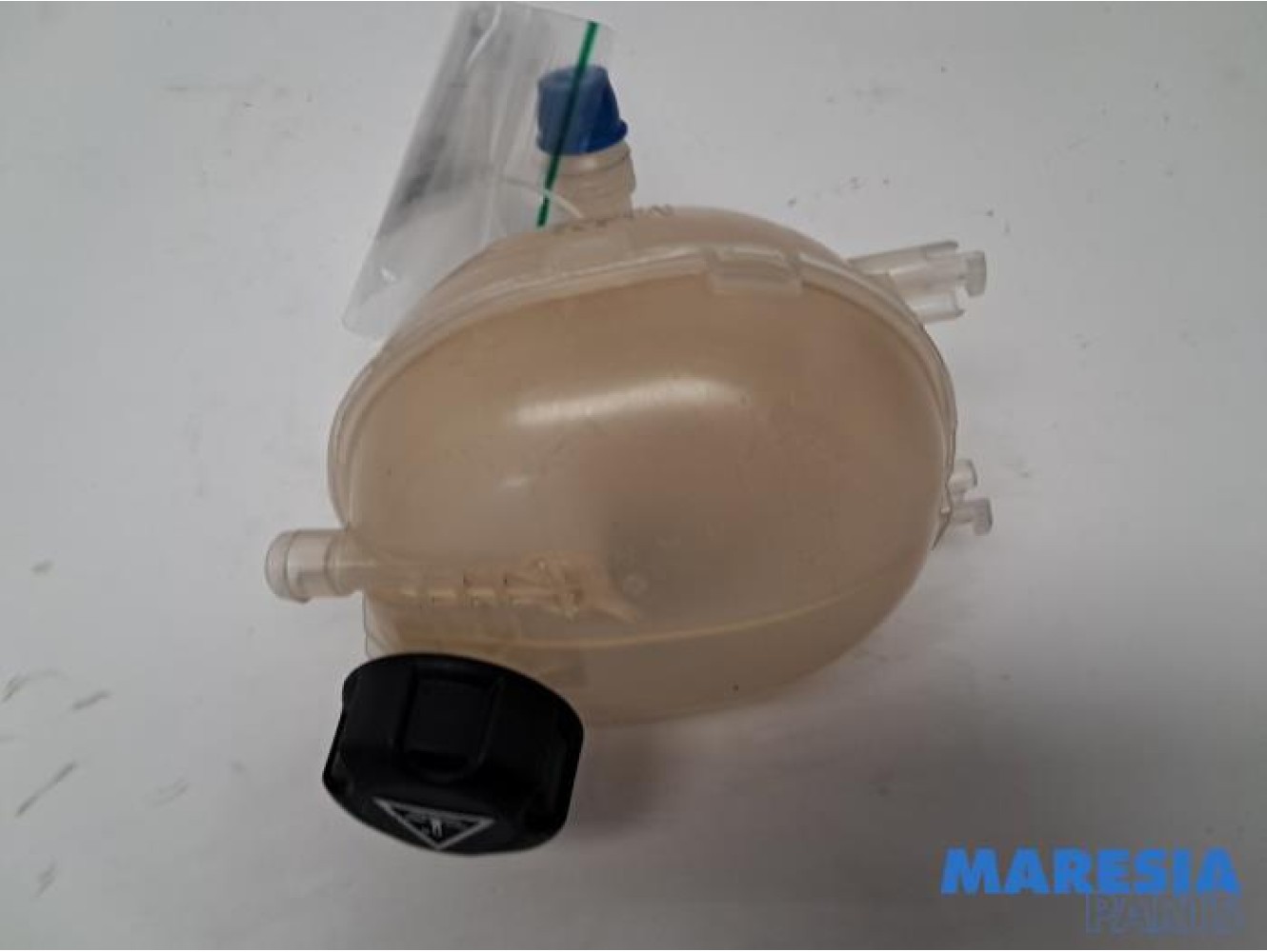 Opel - Corsa - Expansion vessel