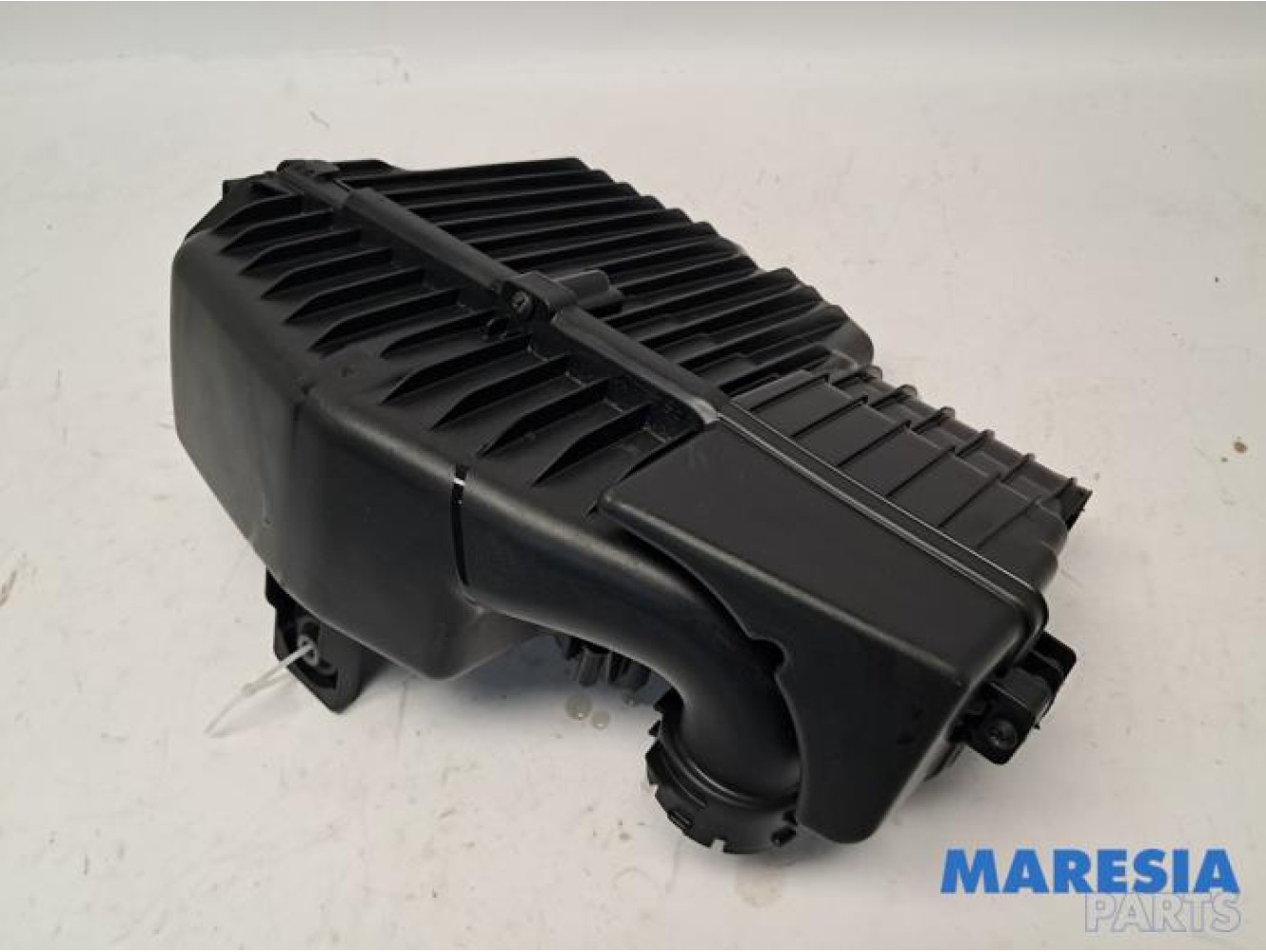 Opel - Corsa - Air box