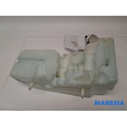 Peugeot - Boxer - Front windscreen washer reservoir