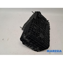 Opel - Corsa - Battery box