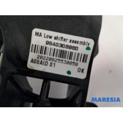 Opel - Corsa - Gear stick