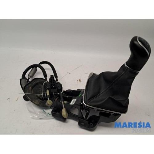 Opel - Corsa - Versnellingspook