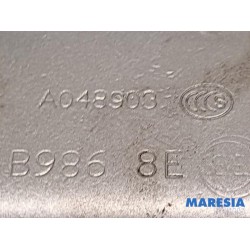 Peugeot - Boxer - Scharnier Tür links hinten