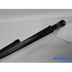 Opel - Corsa - Front wiper arm