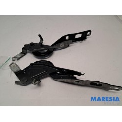 Opel - Corsa - Motorkap Scharnier