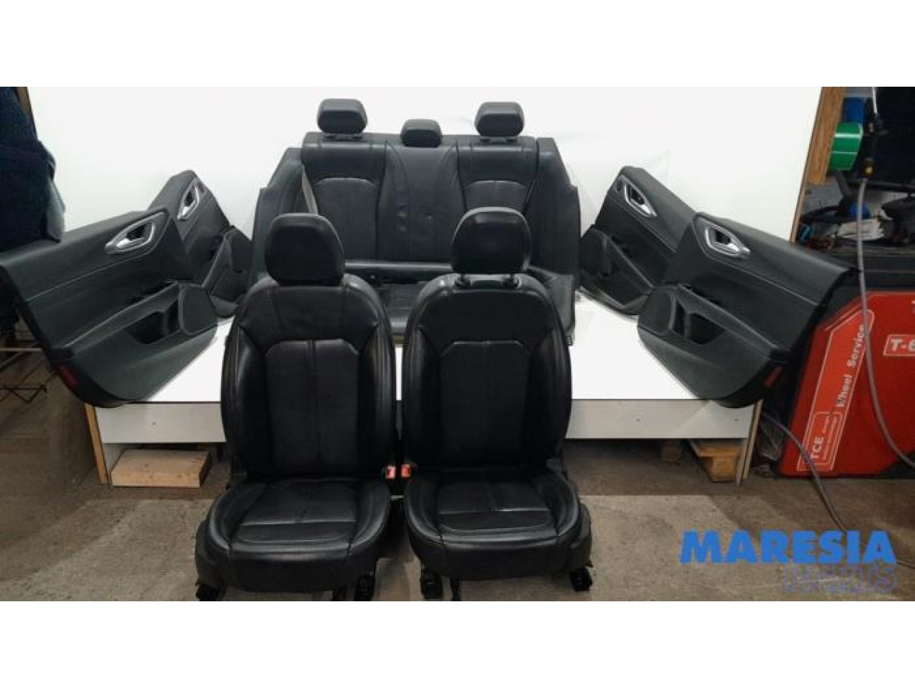 Alfa Romeo - Giulia - Kit revêtement (complet)