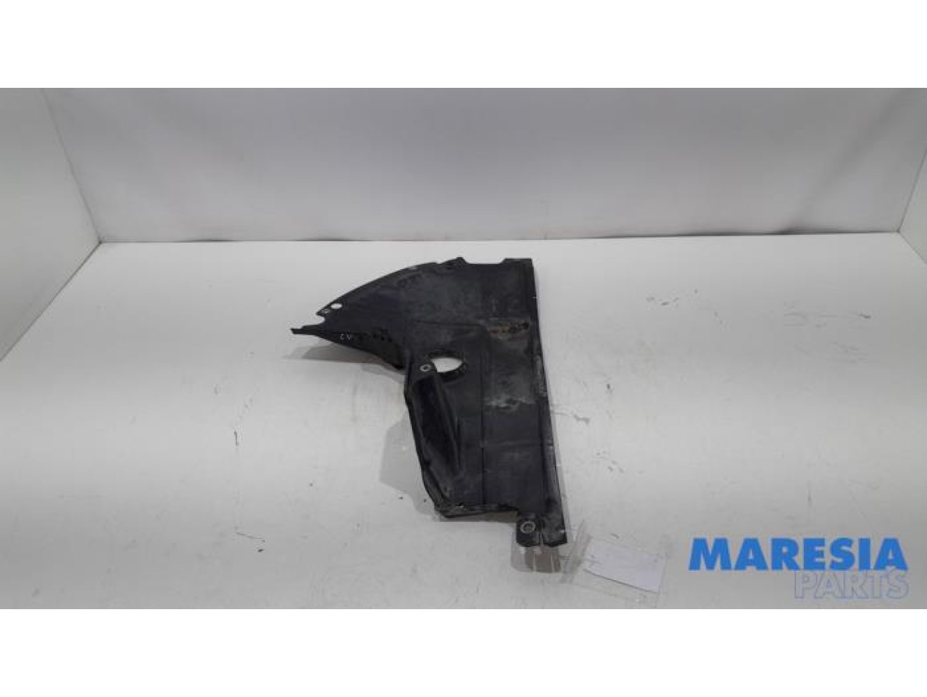 Peugeot - Boxer - Stoßstange Bodenplatte