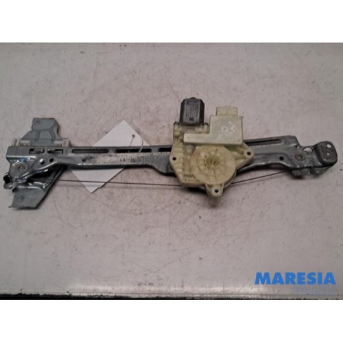 Peugeot - 308 - Rear door window mechanism 4-door, right