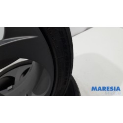 Alfa Romeo - Giulia - Sportvelgenset + banden