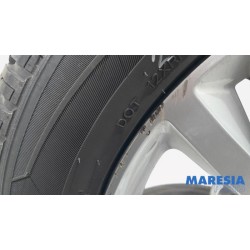 Peugeot - 308 - Sportvelgenset + banden