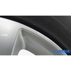 Peugeot - 308 - Sportvelgenset + banden