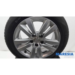 Peugeot - 308 - Sportvelgenset + banden