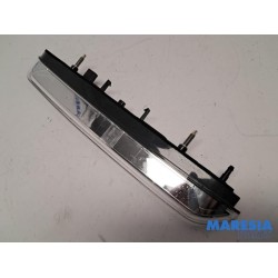 Peugeot - 308 - Extra Remlicht midden