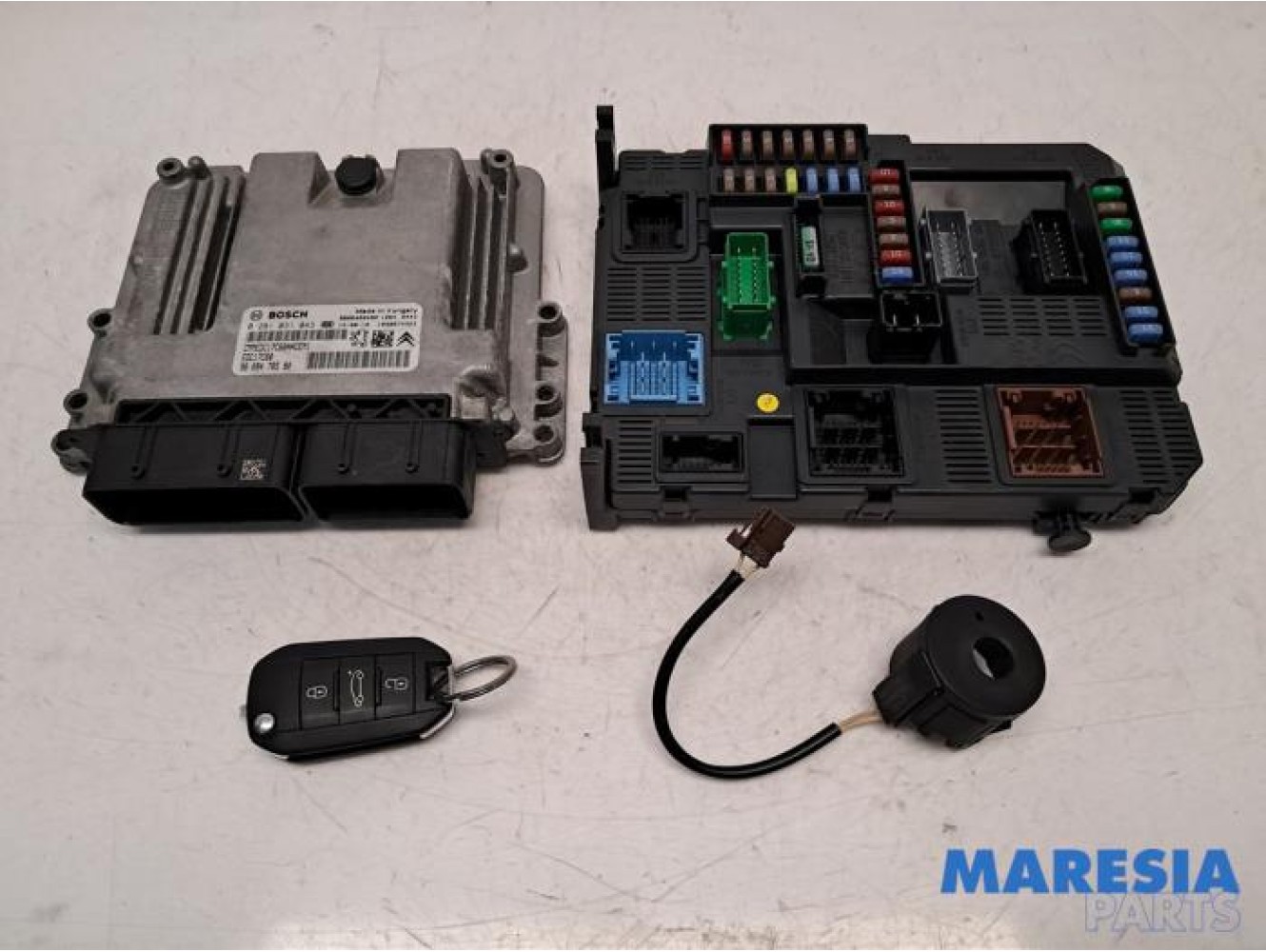 Citroen - C4 Cactus - Engine management computer