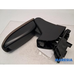 Citroen - C4 Cactus - Armrest
