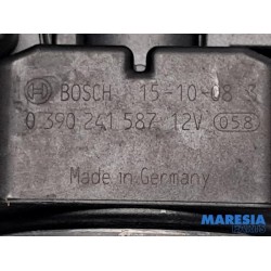 Peugeot - 308 - Front wiper motor