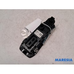 Peugeot - 308 - Multi-functional window switch