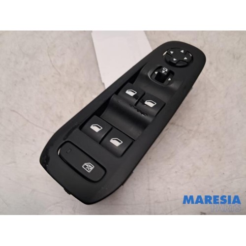 Peugeot - 308 - Multi-functional window switch
