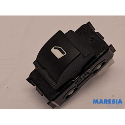 Peugeot - 308 - Electric window switch