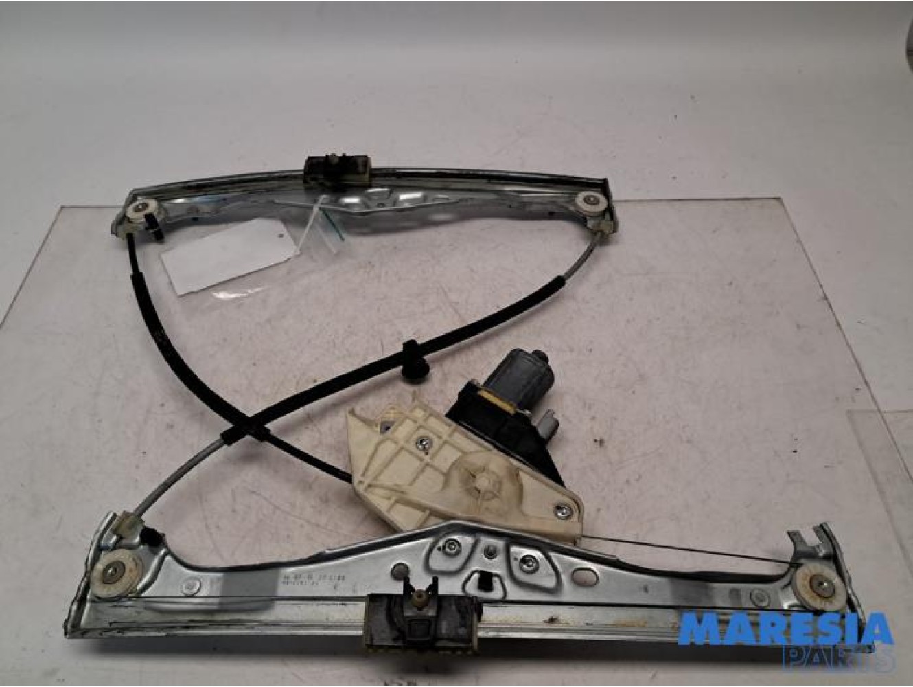 Citroen - C4 Cactus - Window mechanism 4-door, front left