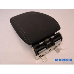 Peugeot - 308 - Armrest
