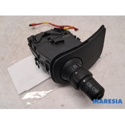 Renault - Kangoo - Light switch