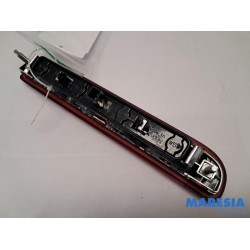Peugeot - Boxer - Extra Remlicht midden