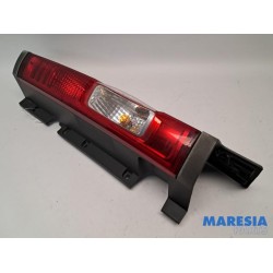 Renault - Trafic - Taillight, right
