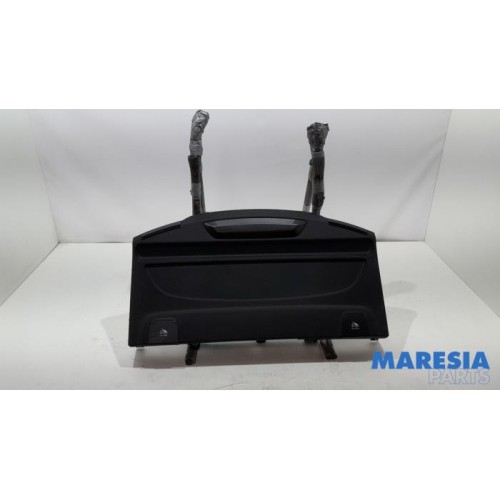Alfa Romeo - Giulia - Parcel shelf
