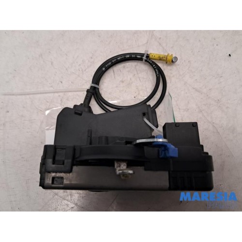 Renault - Trafic - Door lock mechanism 2-door, left