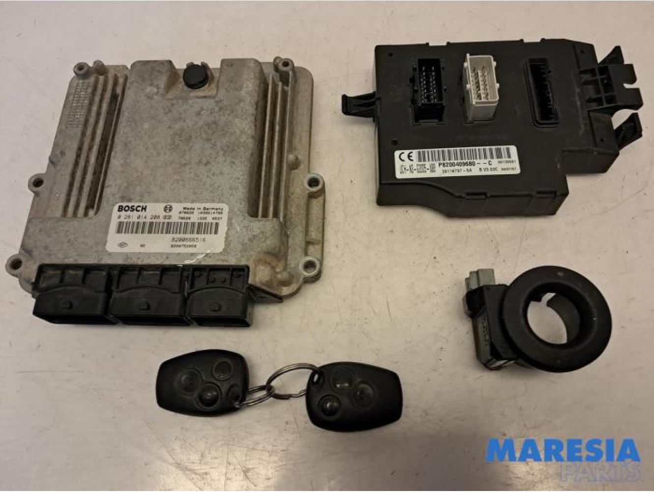 Renault - Trafic - Engine management computer