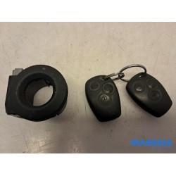 Renault - Trafic - Engine management computer