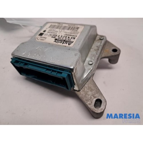 Renault - Trafic - Airbag Module