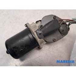 Renault - Trafic - Front wiper motor