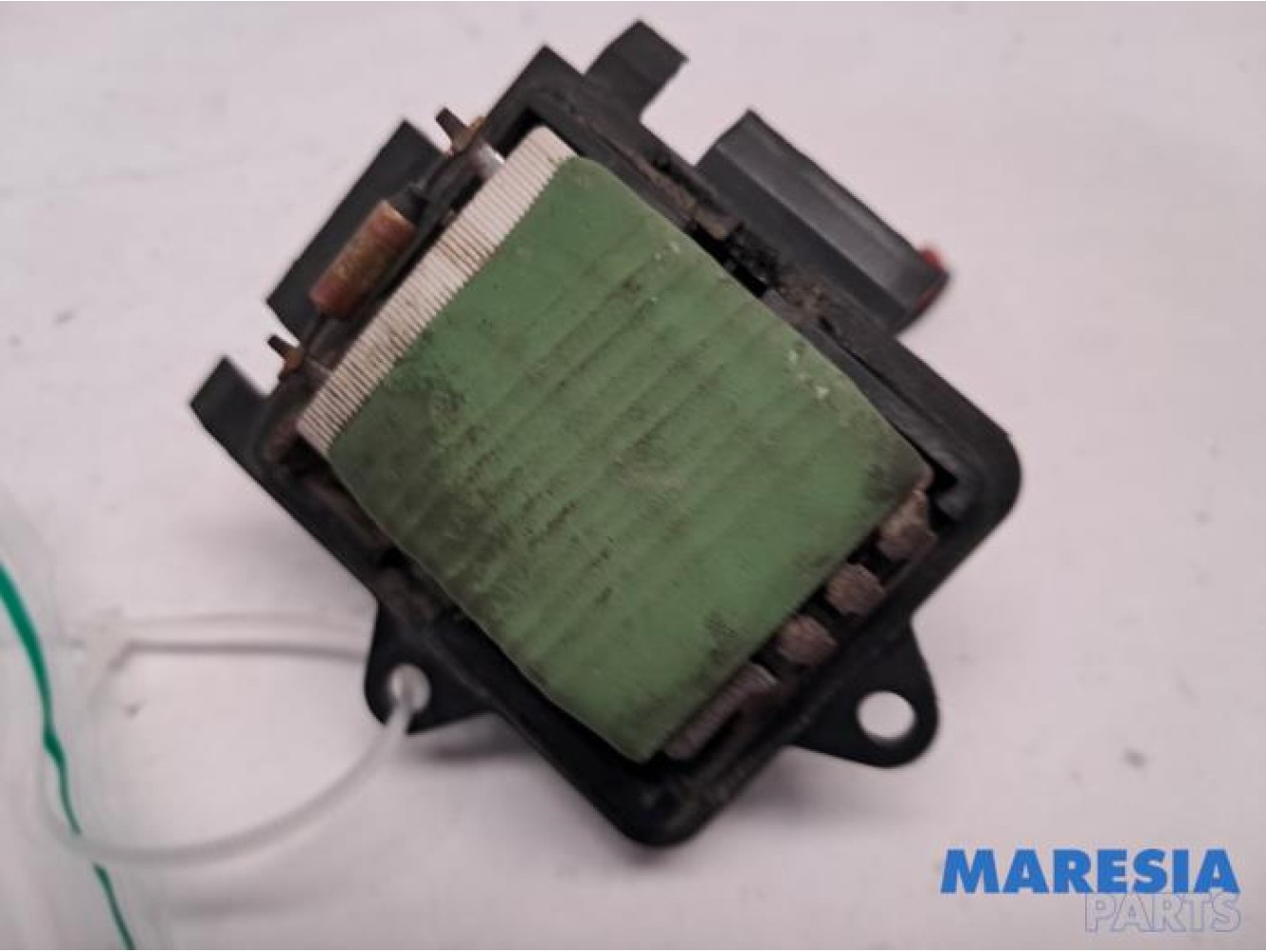 Renault - Trafic - Heater resistor