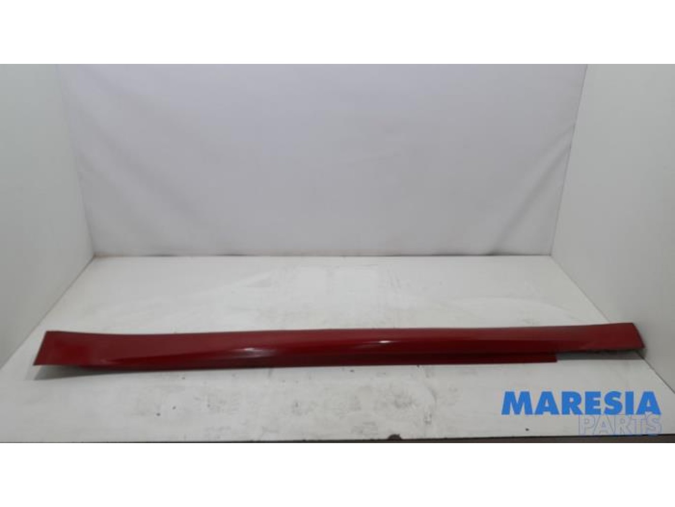 Alfa Romeo - Giulia - Zijskirt links