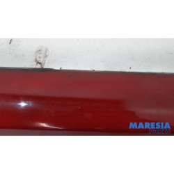 Alfa Romeo - Giulia - Zijskirt links