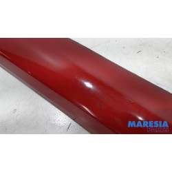 Alfa Romeo - Giulia - Zijskirt links