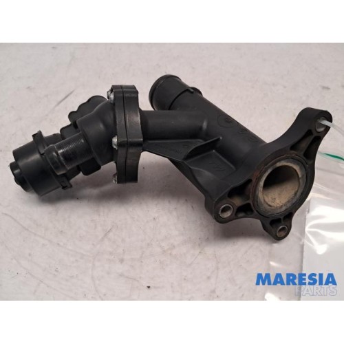 Renault - Trafic - Thermostat housing