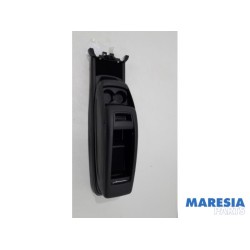 Citroen - C4 Grand Picasso - Middle console