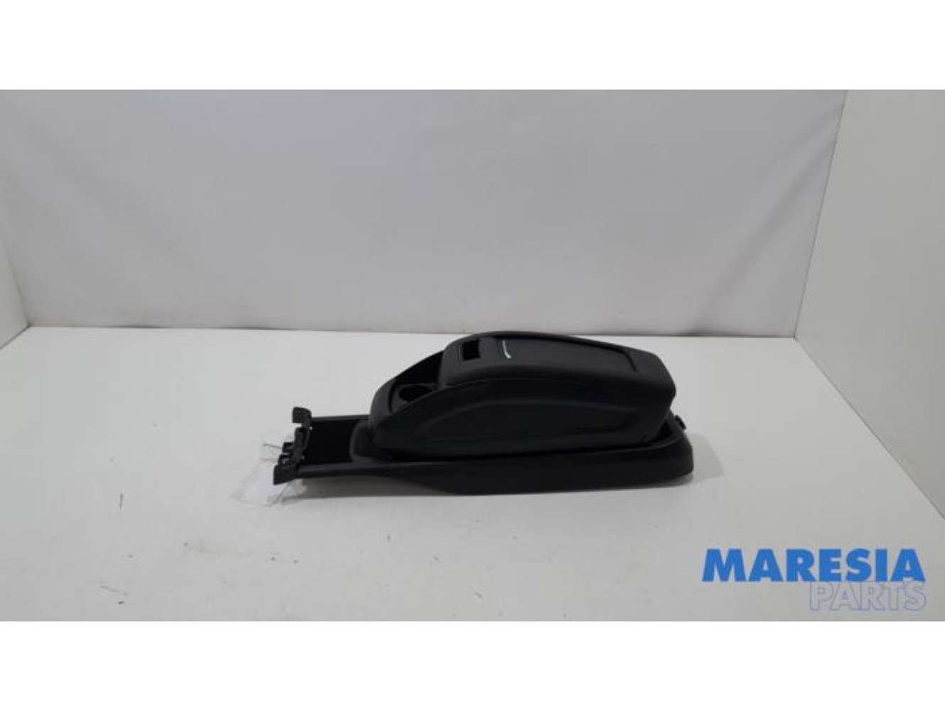 Citroen - C4 Grand Picasso - Middle console