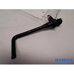 Renault - Trafic - Oil level sensor