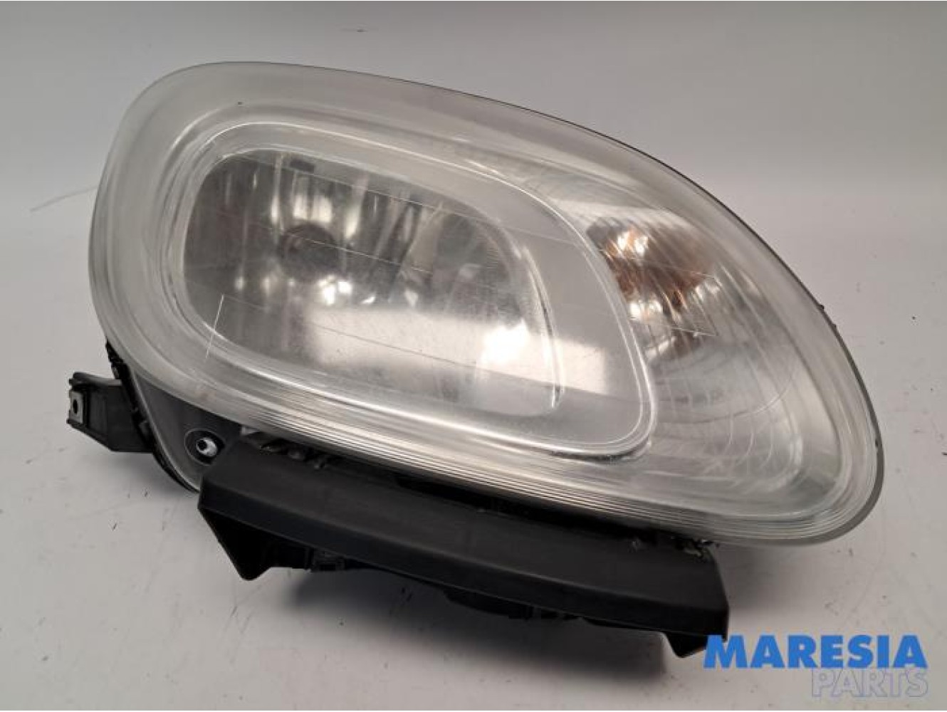 Fiat - Panda - Koplamp rechts