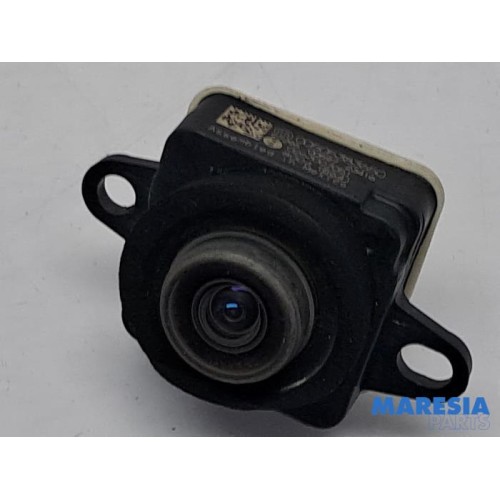 Alfa Romeo - Giulia - Reversing camera
