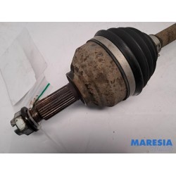 Renault - Trafic - Aandrijfas links-voor